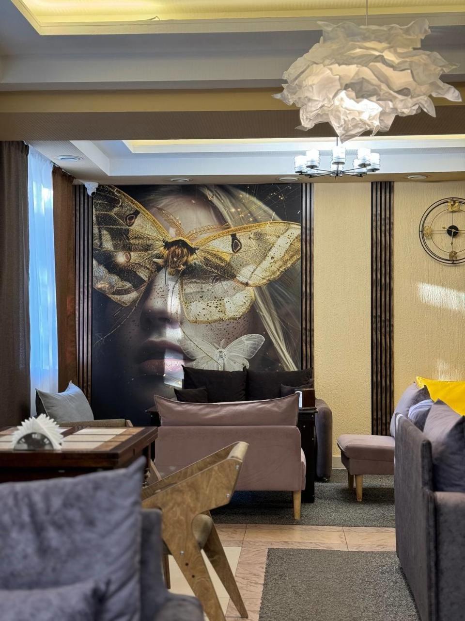 Shanyrak Hotel Temirtau Exterior foto